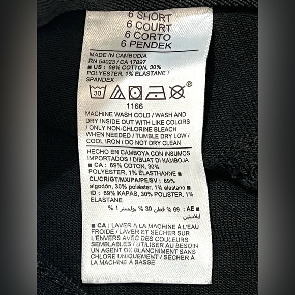 Old Navy Women's Black Mid-Rise Jegging Stretch Waist Size 6 SHORT Jeans - Picture 6 of 15